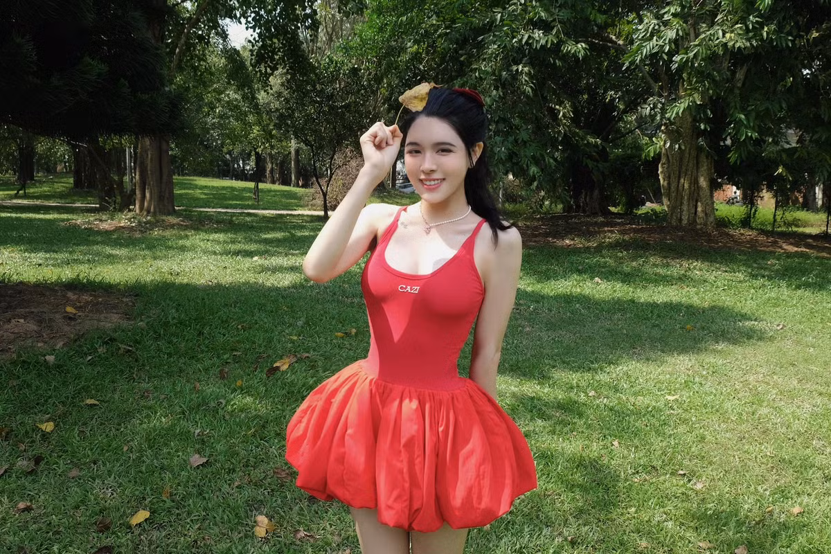 Đáng chú ý, hot girl Bích Hạnh cò tiết lộ chuyện khi có người yêu, cô cũng không dám để bạn trai nhìn thấu con người mình.
