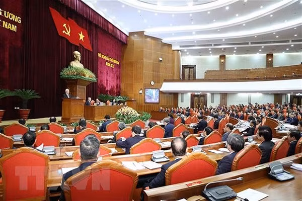 Ngay lam viec thu tu Hoi nghi thu 13 Ban Chap hanh TW Dang khoa XII
