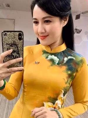 Ngắm nhìn Hoài Anh, nhiều người phải thốt lên rằng cô nàng ngày càng "lão hóa ngược".