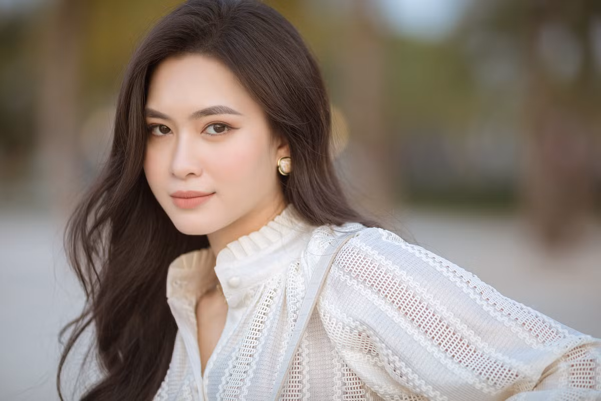 Vì vậy, bằng sự nỗ lực của mình, nữ MC thể thao đã được nhận vào hai ngôi trường nổi tiếng về nghệ thuật đó là Đại học Sân khấu Điện ảnh và Học viện Âm nhạc Quốc gia.