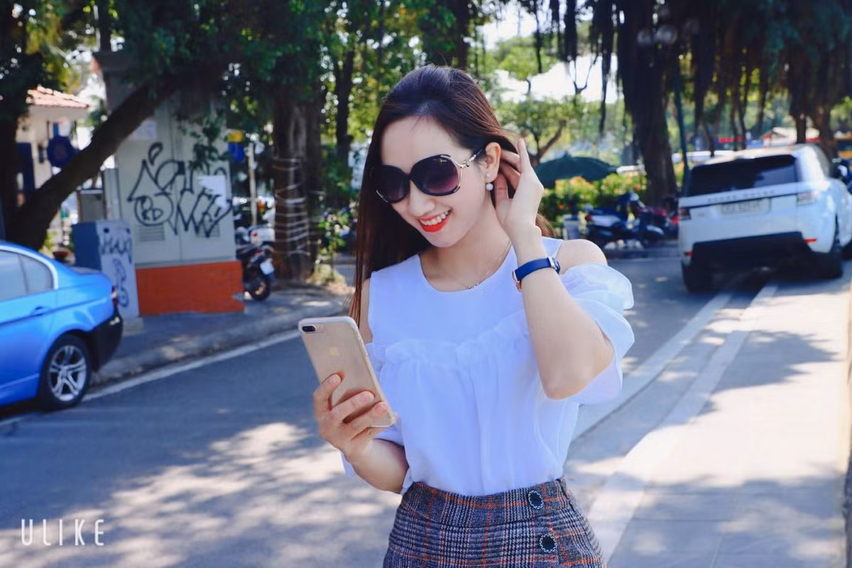 Hằng ngày, trước khi lên lớp, Hà Thị Duyên đều chuẩn bị kỹ giáo án, thu hút học sinh vào đúng trọng tâm bài học, tránh bị phân tâm bởi những yếu tố khác. Mỗi khi lên lớp cô thường chọn những trang phục nhã nhặn, thanh lịch, độ ôm vừa phải, tránh những trang phục quá ngắn.