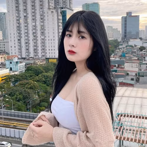 Dù đã im hơi lặng tiếng nhưng thi thoảng, Quỳnh Alee vẫn bị netizen gọi tên...