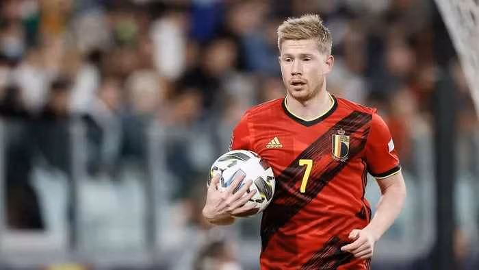 Thực tế, 9 kiến tạo của De Bruyne vượt hơn mức kỳ vọng (6,3 xA). Cần biết rằng không cầu thủ nào ở Premier League đạt giá trị kiến tạo kỳ vọng cao hơn 4,3.