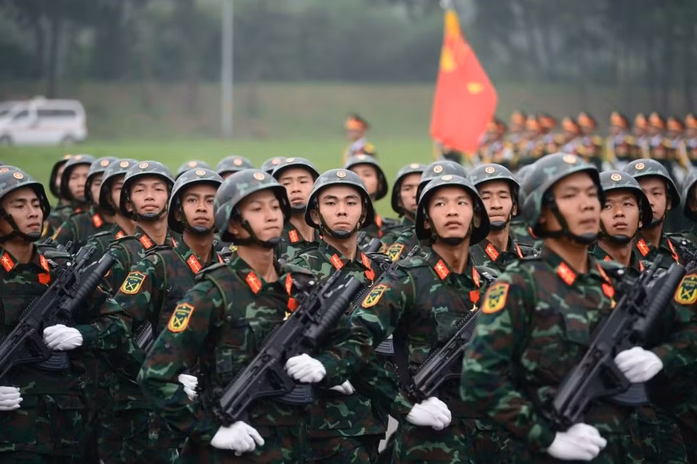 Gợi ý địa điểm lý tưởng xem diễu binh, diễu hành ngày 30/4 - Hình 3 Goi y dia diem ly tuong xem dieu binh, dieu hanh ngay 30/4-Hinh-3