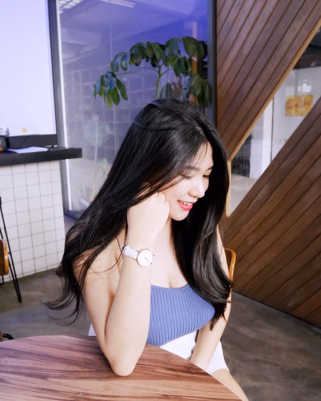 Sueanne Kang dường như không hề mặc trùng trang phục trong các hình ảnh đăng tải trên mạng xã hội.