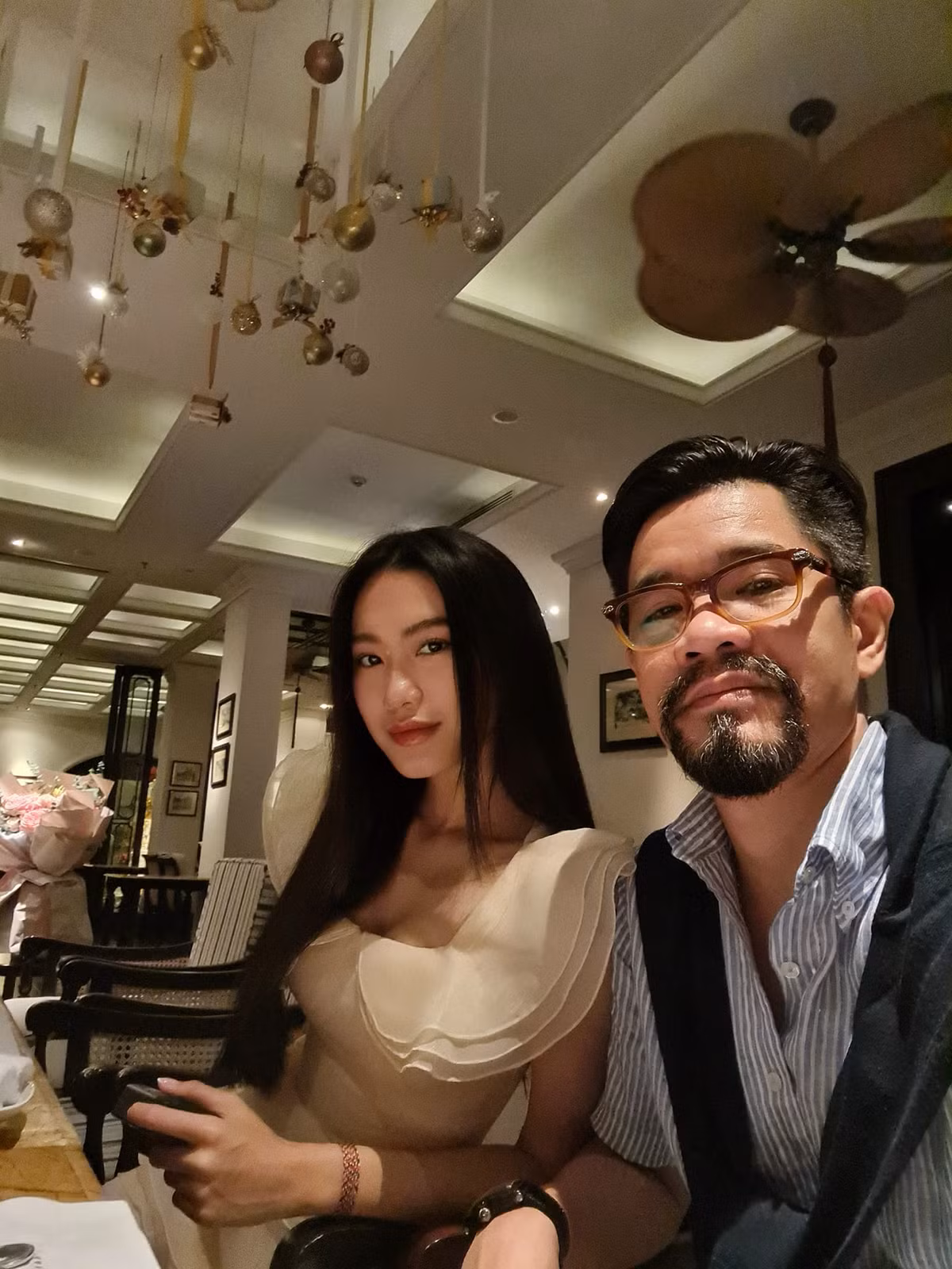 Lần gần nhất, chú Sơn công khai xuất hiện bên cạnh Doãn Hải My là vào tháng 6/2024 khi cô nàng tổ chức tiệc đầy tháng cho con trai.