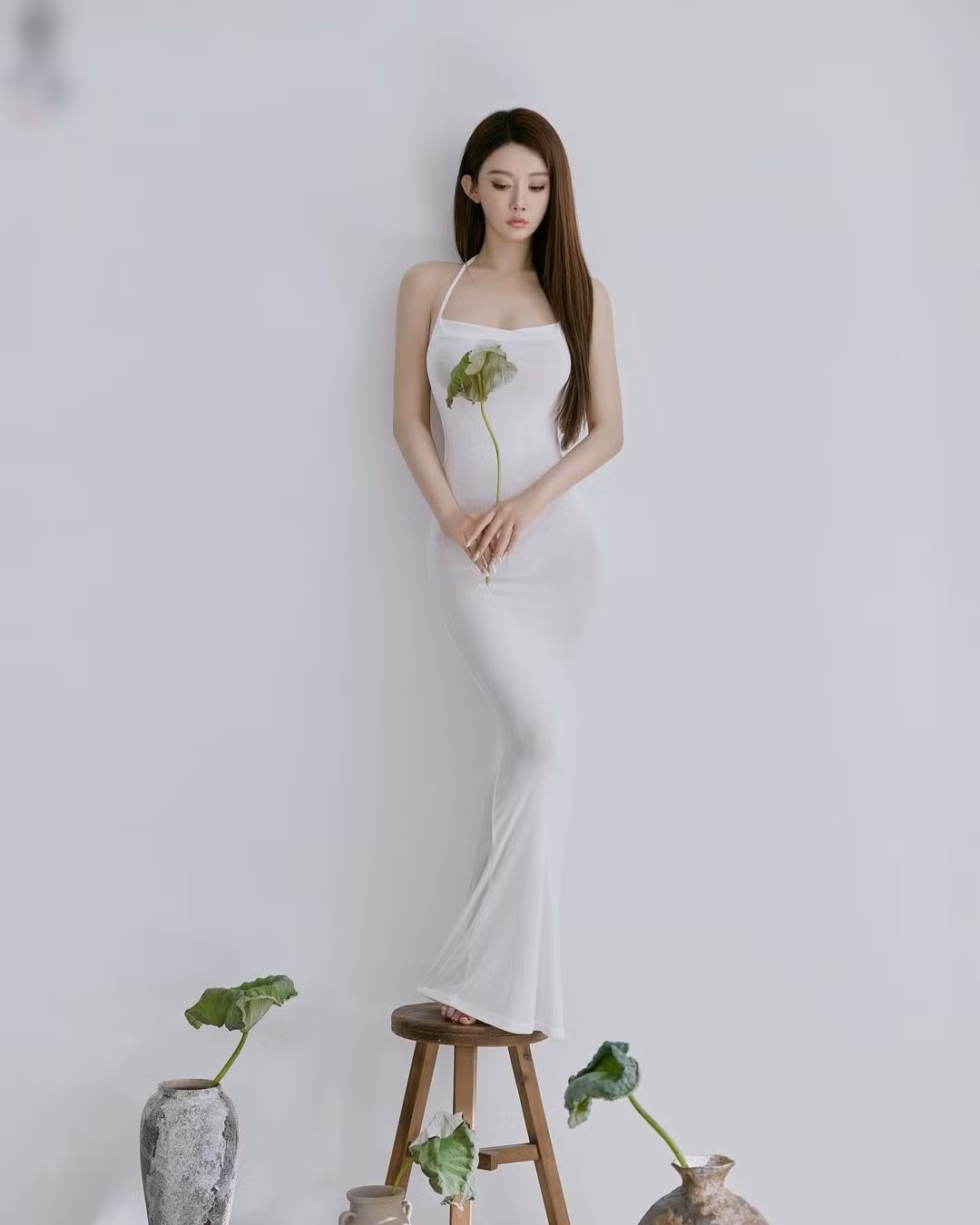 Sau đó, Chu Lâm Gia liên tục góp mặt trong hàng loạt các dự án truyền hình khác như: "Người vợ tốt", "Xin chào, ngọn lửa xanh" và "Gặp em trong biển đám đông",... song không gây được nhiều sự chú ý.