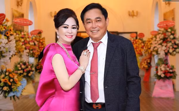 Ngoài ra, bà Hằng còn tiết lộ chuyện đại gia Huỳnh Uy Dũng chẳng màng tới của cải vật chất, thậm chí là ngắm gái đẹp cũng không.