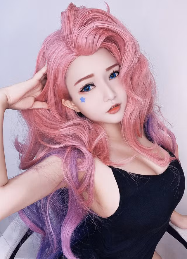 Mỗi bộ ảnh cosplay mới của Kỳ Nguyễn đều nhận được hàng ngàn lượt thích và bình luận, đặc biệt là từ phía cộng đồng fan nam.