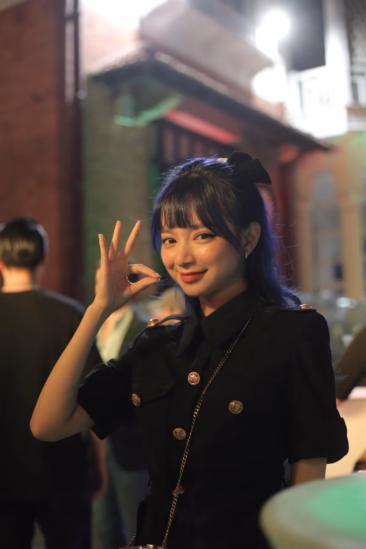 Vũ Ngọc Kim Chi là cái tên không quá xa lạ trong làng streamer. Cô nàng từng khiến các chàng trai tranh nhau nhận làm bạn gái vì quá xinh đẹp và quyến rũ.