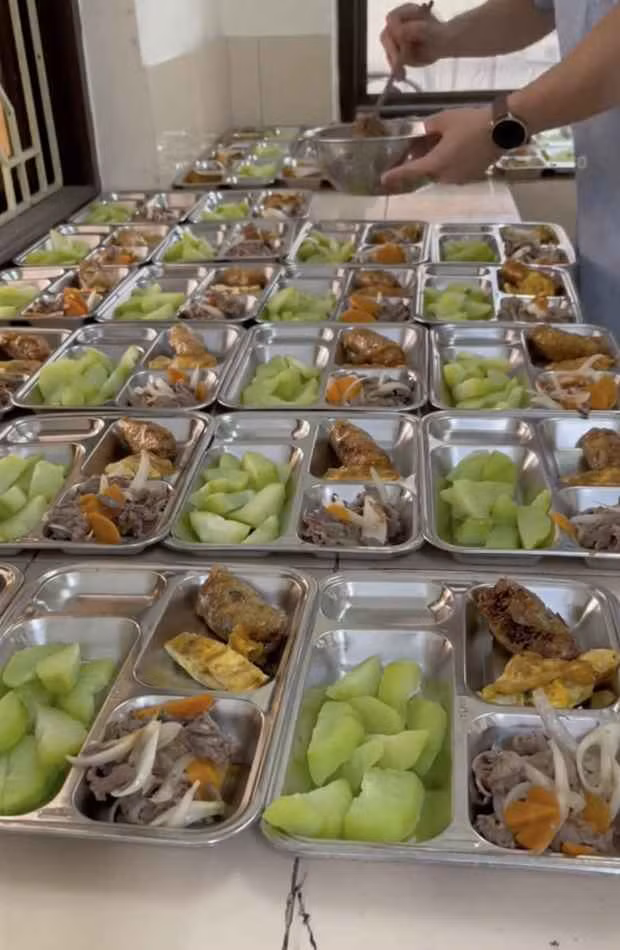 Nội dung chủ yếu của Lê Anh Nuôi là chia sẻ quá trình nấu ăn, công thức chế biến những món đơn giản nhưng vẫn ngon mắt, đầy đủ chất.