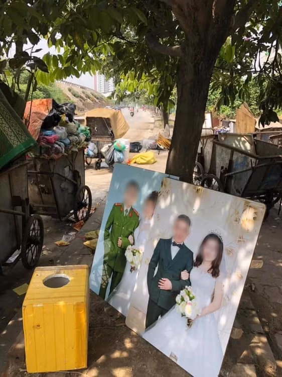 Bên cạnh những ý kiến cho rằng việc chụp ảnh cưới quá đắt tiền dẫn đến lãng phí, dân tình cũng cho rằng việc nó là điều cần thiết dù sau có để làm gì.