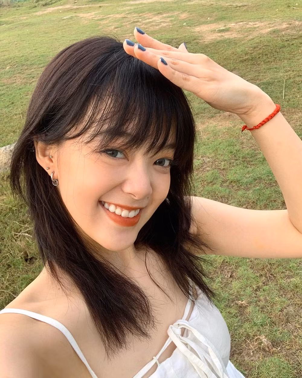 Với mục đích ban đầu là để giải trí, Michelle Lai đã tạo một tài khoản TikTok để tên là Py Xù rồi quay lại những clip tái hiện lại xu hướng thịnh hành năm 2000.