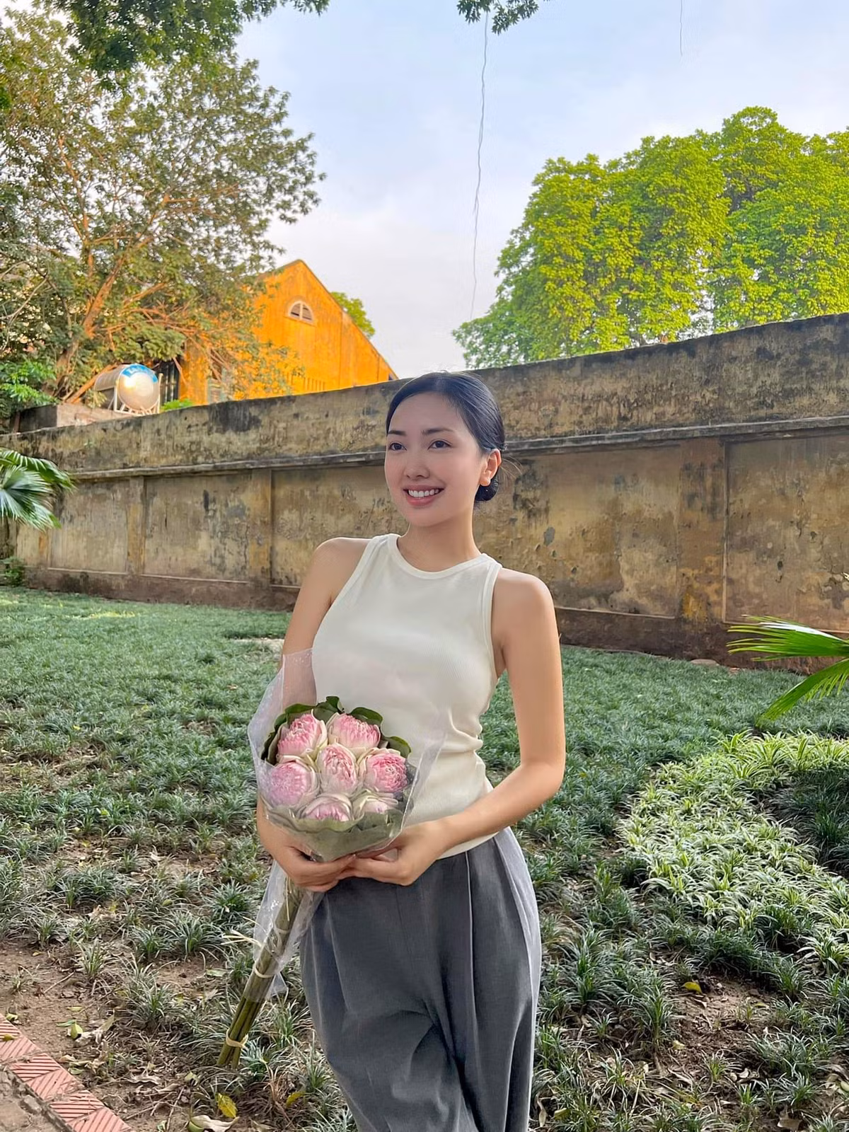 Trong khi đó, Hà Đức Chinh vẫn có những biểu cảm “lầy lội” cực đáng yêu giống như mọi khi.
