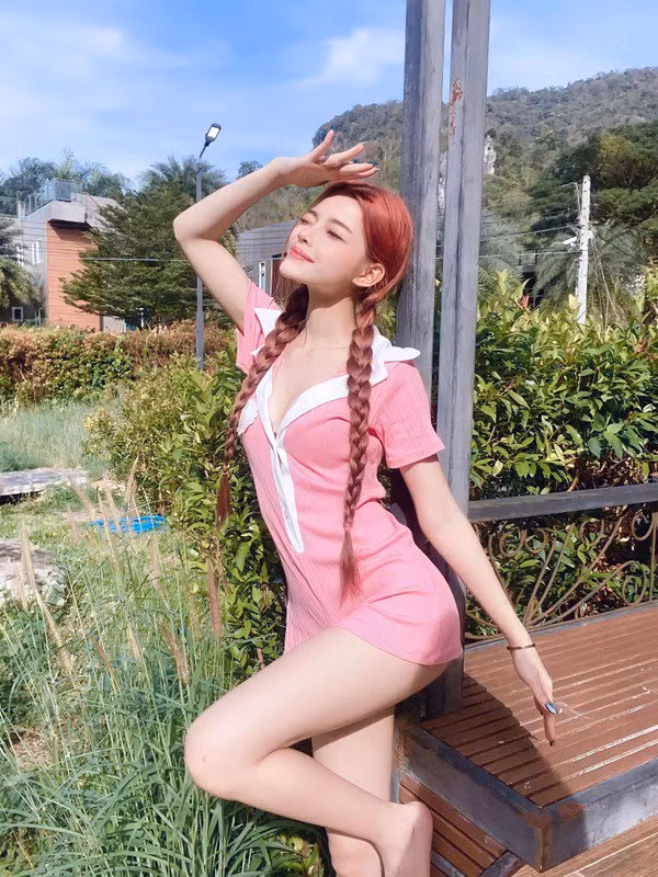 Saranya Sonpha chia sẻ, cô quyết định theo nghề người mẫu thời trang vì cảm thấy đam mê với nghề.