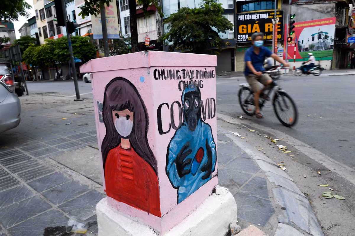 Chung tay phòng chống COVID-19 không chỉ là của một người mà là của một cộng đồng.