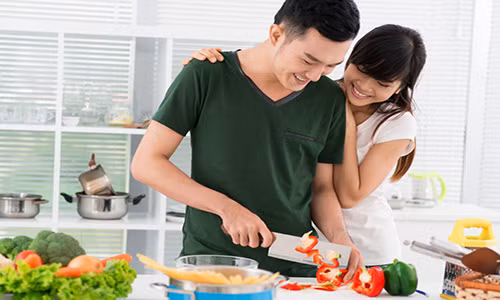 Chồng tôi rất tốt và yêu chiều vợ (Ảnh minh họa IT).