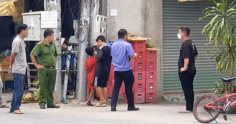 Con bàng hoàng phát hiện bố mẹ tử vong bất thường ở Bắc Giang Con bang hoang phat hien bo me tu vong bat thuong o Bac Giang