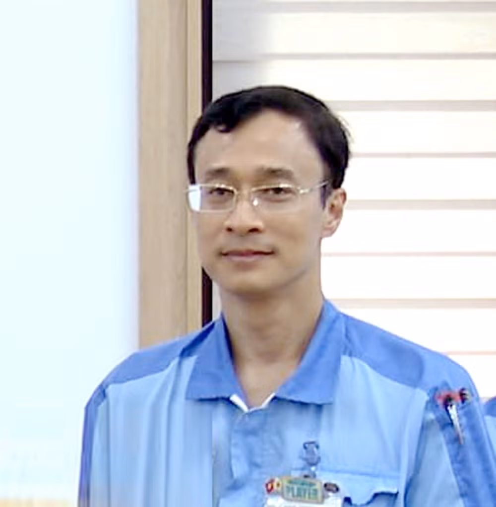  Ông Ngô Ngọc Vinh, Chủ tịch Công đoàn, Giám đốc điều hành bộ phận Hành chính - Nhân sự Công ty TNHH Điện Stanley Việt Nam. Công ty TNHH Điện Stanley 10 năm liên tiếp lọt vào top 100 doanh nghiệp đóng thuế lớn nhất Việt Nam. Nhiều năm qua, Công ty đã vinh dự nhận được nhiều danh hiệu cao quý của Chủ tịch nước, Thủ tướng Chính phủ, Tổng LĐLĐ Việt Nam, LĐLĐ thành phố Hà Nội, các bộ, ngành, UBND thành phố Hà Nội, UBND huyện Gia Lâm…