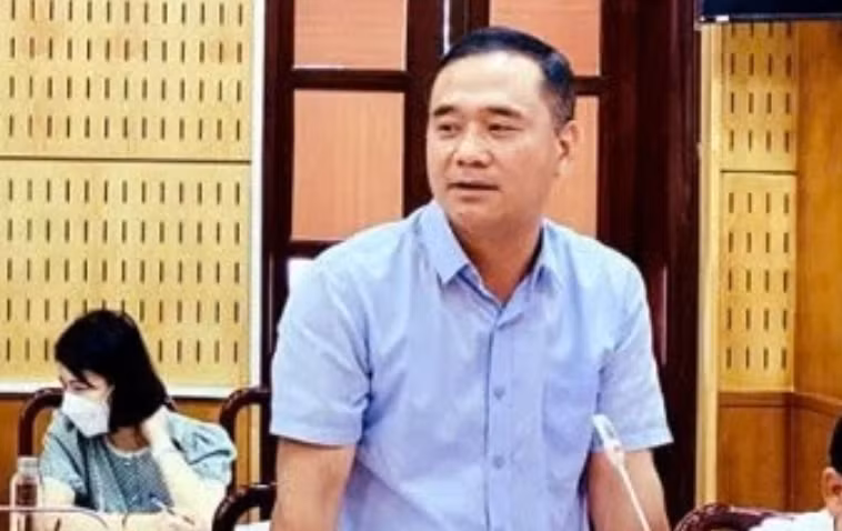 Ong Ngo Ngoc Duc bi bat vi danh bac