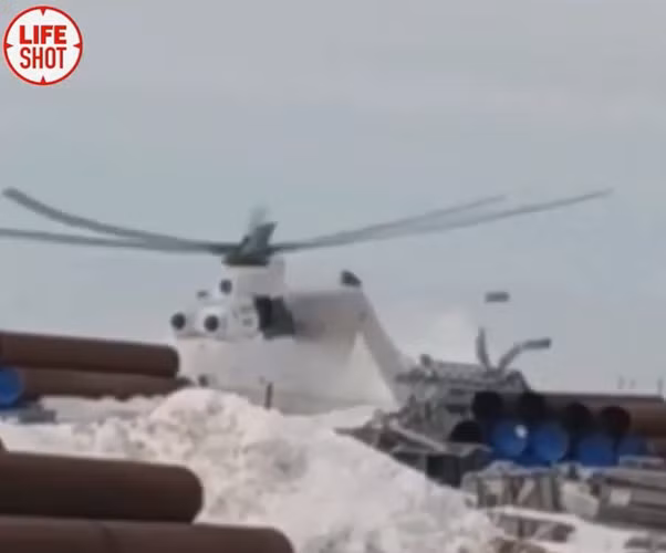 Hiện tại các nhà điều tra đang làm việc tại nơi xảy ra vụ tai nạn máy bay trực thăng Mi-26, họ sẽ phải tìm hiểu tất cả các chi tiết dẫn đến sự cố để có thể đưa ra kết luận chính xác nhất.
