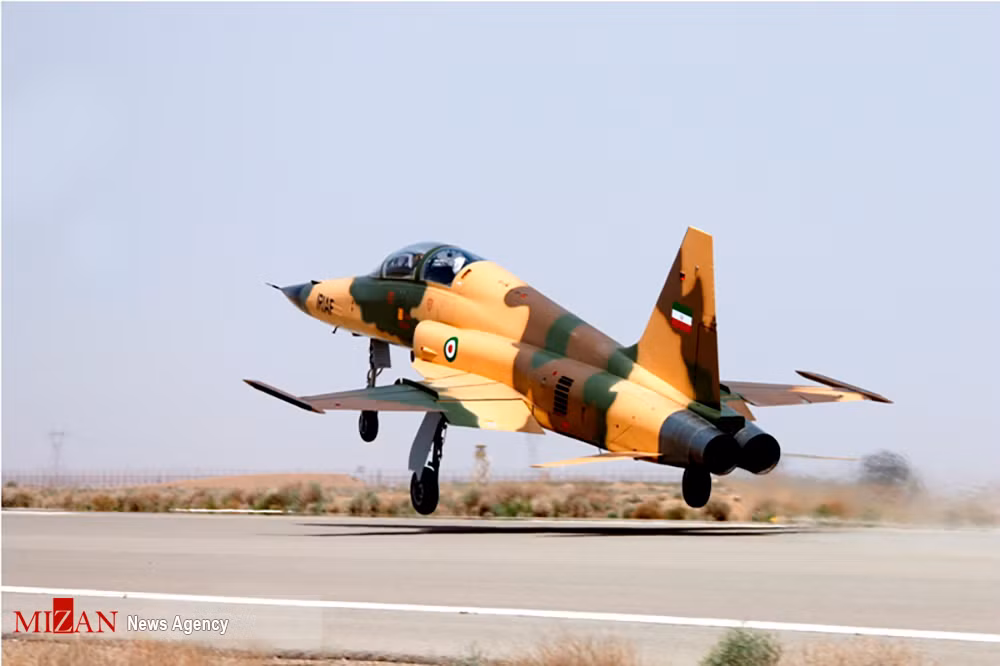 Sau khi Mỹ cắt đứt quan hệ ngoại giao với Iran vào năm 1980. Số phận những chiếc F-5 trong biên chế Không quân Vệ binh Cách mạng Iran không rõ ràng. Việc Mỹ cấm cung cấp linh kiện cho Iran là một trở ngại trong việc duy trì hoạt động của F-5. Ảnh: Mizan News Agency.