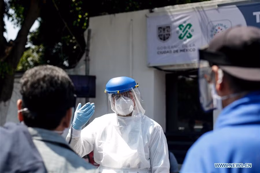 Được biết, tại Mexico City, "tâm dịch" lớn nhất Mexico, chính quyền thành phố đã bắt đầu mở cửa trở lại một phần nền kinh tế từ đầu tháng 7.
