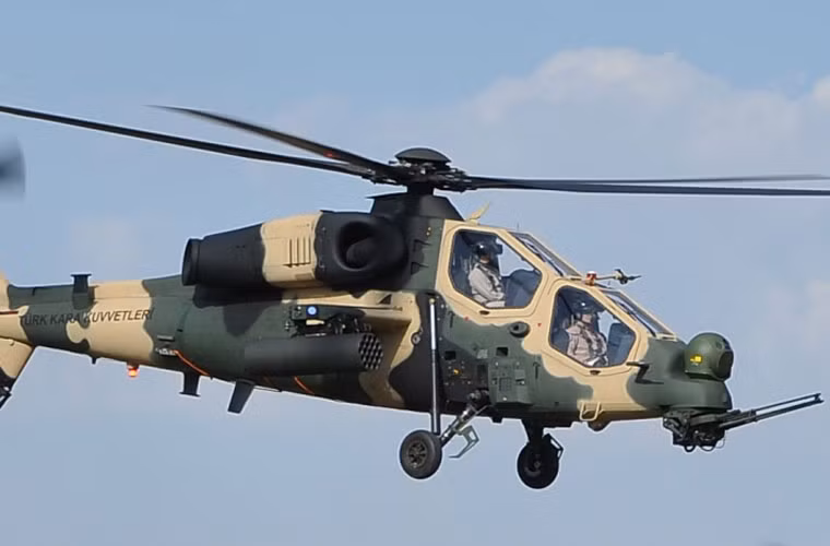 TAI/Agusta T-129 ATAK là trực thăng tấn công mọi thời tiết do TAI (Thổ Nhĩ Kỳ) và Agusta Westland (Ý) hợp tác phát triển, dựa trên A129 Mangusta. T129 được thiết kế để tấn công và trinh sát trong môi trường khô nóng và địa hình phức tạp trong cả ban ngày và ban đêm.