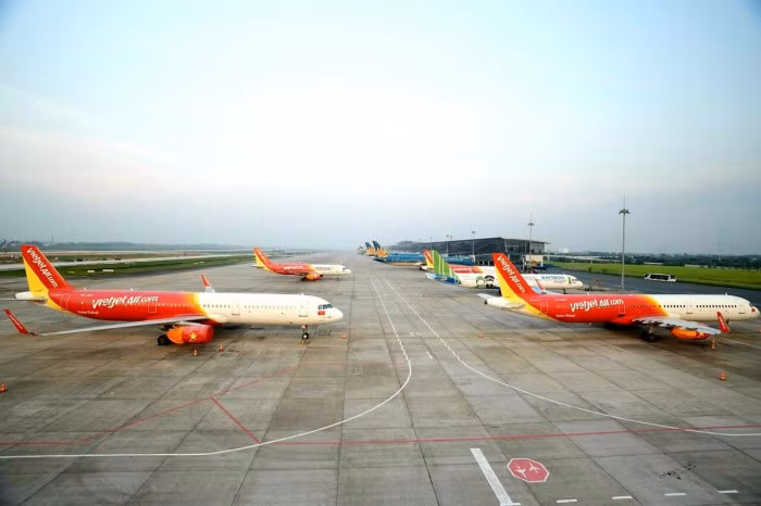 Bo GTVT de xuat 2 phuong an to chuc cac chuyen bay di, den Noi Bai
