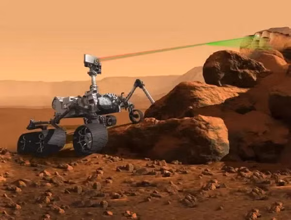 Tuy nhiên, thay vào đó, robot tự hành Perseverance lại phát hiện ra rằng đáy hồ đã cạn chứa hai loại đá magma - một loại hình thành từ hoạt động núi lửa trên bề mặt và một loại có nguồn gốc từ magma sâu dưới lòng đất - chúng được hình thành do quá trình làm lạnh của vật liệu nóng chảy.