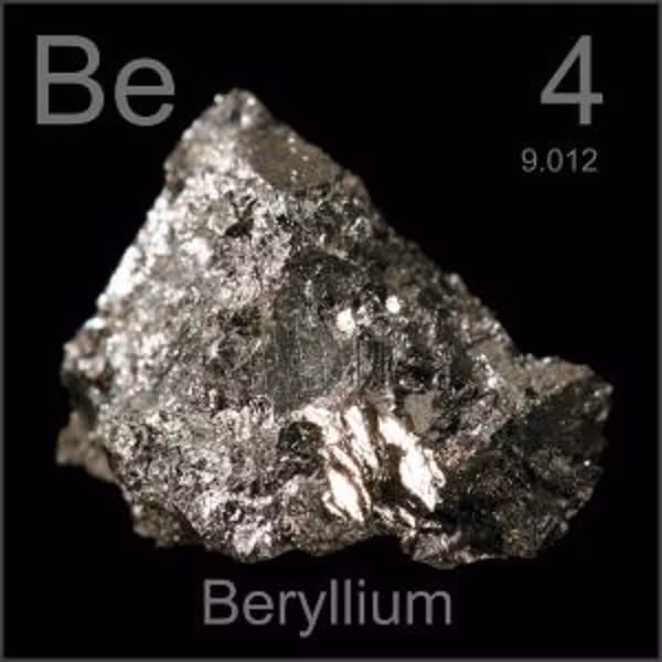 T-rữ lượng beryli mới được phát hiện ở Tân Cương, khu tự trị phía Tây Bắc Trung Quốc, vượt quá 4.000 tấn. Phát hiện mới này sẽ biến mỏ beryli ở Tân Cương trở thành mỏ lớn nhất thế giới.
