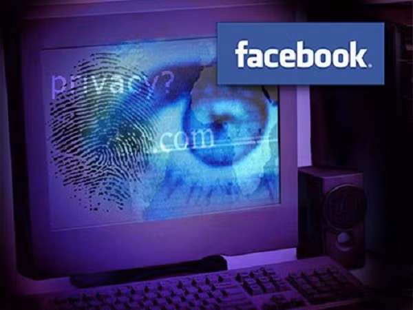 Co the ban dang bi Facebook theo doi