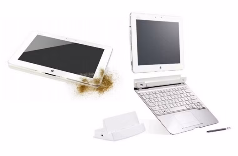 Fujitsu Stylistic Q584 có màn hình 7-và có thể dễ dàng chuyển đổi thành một máy tính xách tay nhỏ kết hợp với bàn phím. Máy có tính năng chống thấm nước và chống bụi khá tốt.