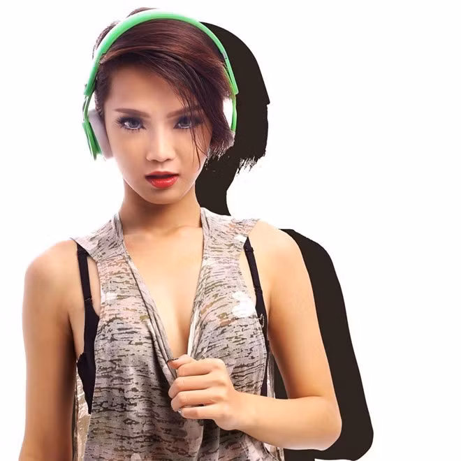 Để mừng chiến thắng, đội DJ King Lady có chuyến du lịch biển dài ngày. Sau đó, cô gái Sài Gòn sẽ tiếp tục chạy show, hợp tác làm nhạc với producer Duy Anh (21 tuổi). Đồng thời, cô và Giang Hồng Ngọc chuẩn bị ra mắt một album nhạc.