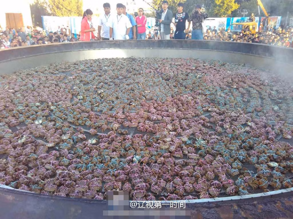Sự kiện này cũng khởi nguồn cho mùa ăn cua truyền thống của người dân huyện Bàn Sơn vào mỗi dịp đầu Thu.