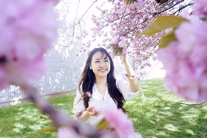 Tháng 2 năm nay, Quỳnh Anh được biết đến nhiều hơn khi công khai chuyện tình lãng mạn với hot boy Vương Anh Ole.