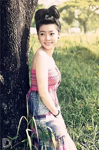 Quỳnh Anh chia sẻ quan niệm sống: "Luôn trân trọng gia đình, bạn bè và tất cả những gì mình đang có, đừng để đến khi mất rồi mới biết giá trị thật sự của nó".