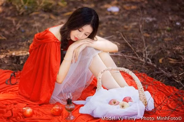 Tham gia nghệ thuật từ năm 4 tuổi, cô bạn hot girl gặt hái khá nhiều giải thưởng.