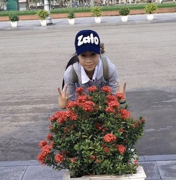 Lo dien em gai ruot giong het Cong Phuong-Hinh-4