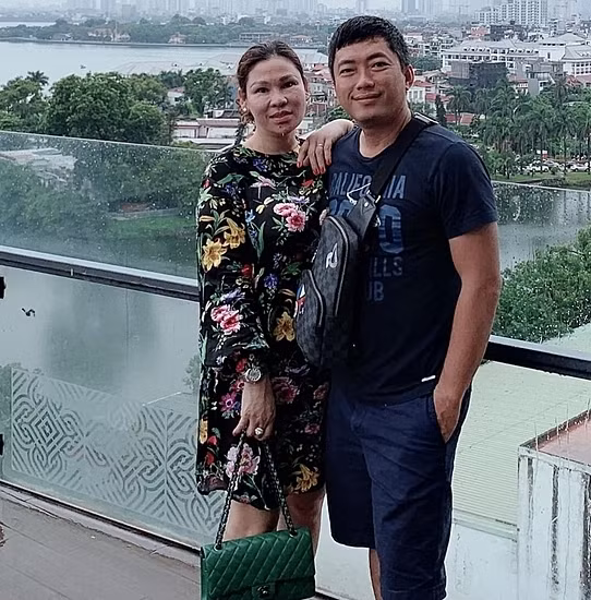 Dien vien Kinh Quoc noi gi ve nguoi vo dai gia vua bi bat?-Hinh-2