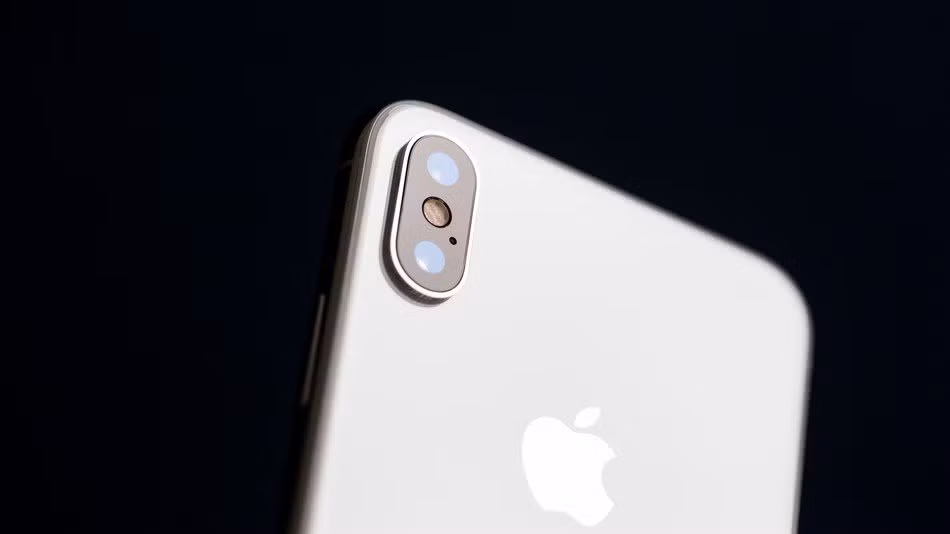 iPhone màn hình OLED có thể sẽ ra mắt sớm trước phiên bản màn hình LCD