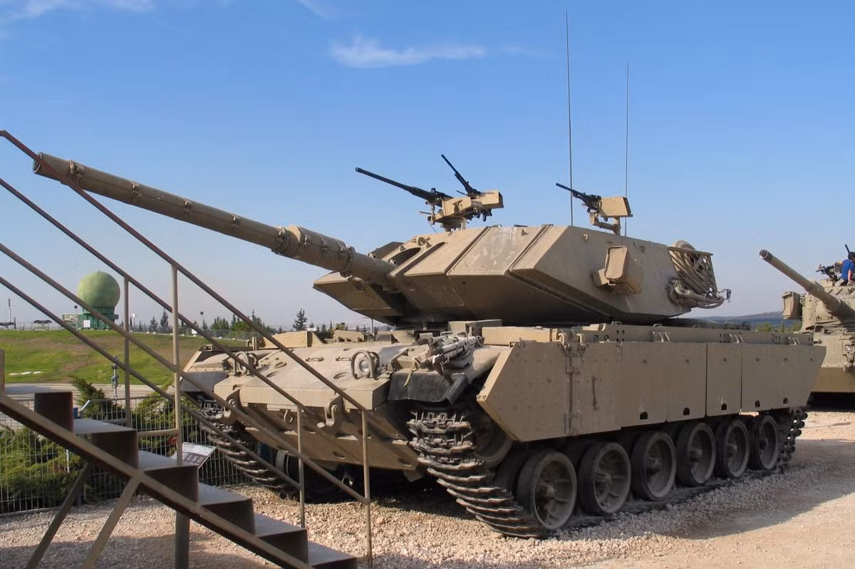 Những chiếc Magach 7 không sử dụng khung gầm cơ sở M48 Patton mà thay vào đó là thế hệ M60 Patton.