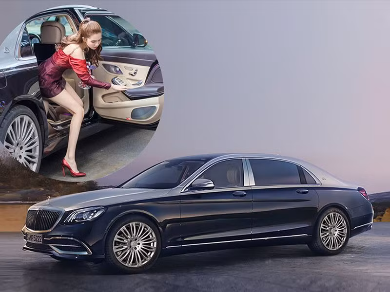 Chân dài sinh năm 1989 có trong tay nhiều xe sang. Hồi cuối tháng 5 vừa qua, cô bất ngờ rao bán hai chiếc xe gần 10 tỷ đồng.
