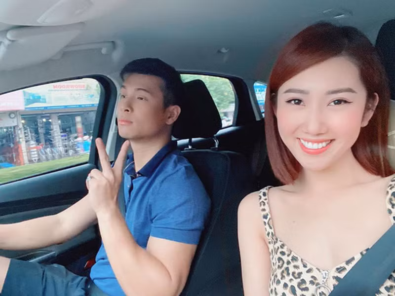 Sau Trung Dũng, tới lượt Trương Thế Vinh bị đồn hẹn hò Thúy Ngân.
