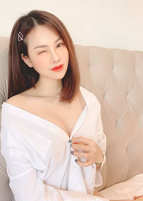 Cựu người mẫu đến từ Bắc Ninh tham gia một phần vào công việc kinh doanh của gia đình.