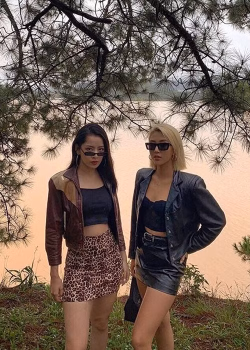 Quỳnh Anh Shyn và Chi Pu đều có sự lột xác về ngoại hình sau nhiều năm vào showbiz.