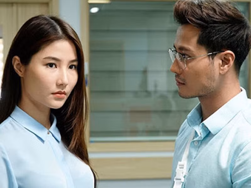Soi to am hanh phuc cua Thanh Son “Tinh yeu va tham vong“