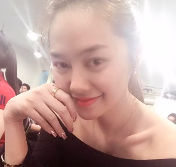 Linh Chi song ra sao khi dinh lum xum voi Lam Vinh Hai?-Hinh-6