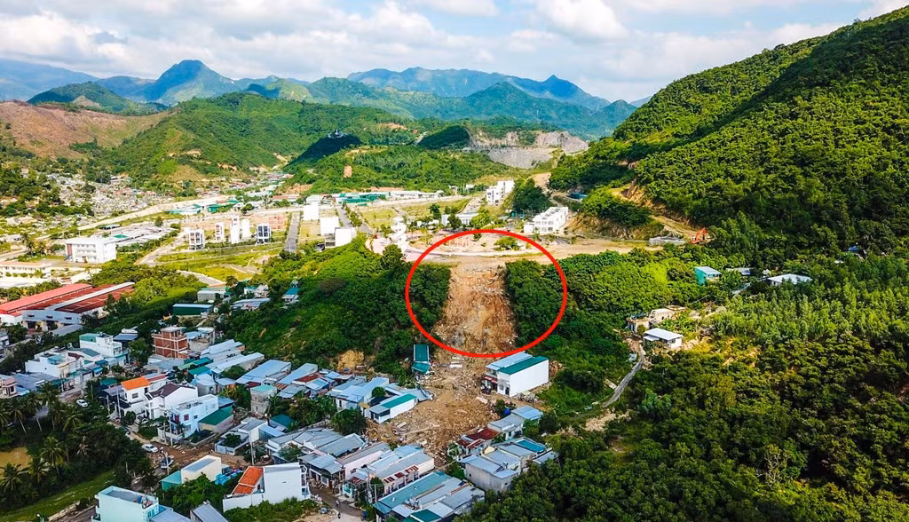 Can khoi to vu an lien quan toi vi pham tai du an KDC Hoang Phu?