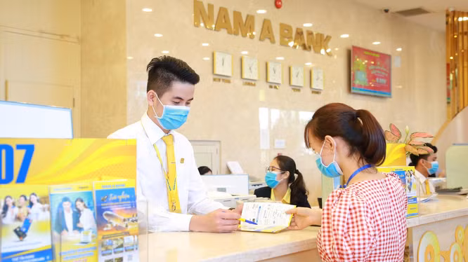 Nam A Bank lam an sao truoc khi duoc chap thuan tang von them 1.900 ty dong?